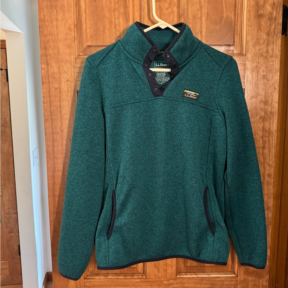 L.L. Bean Bluish-Green Fleece Pullover Sweater